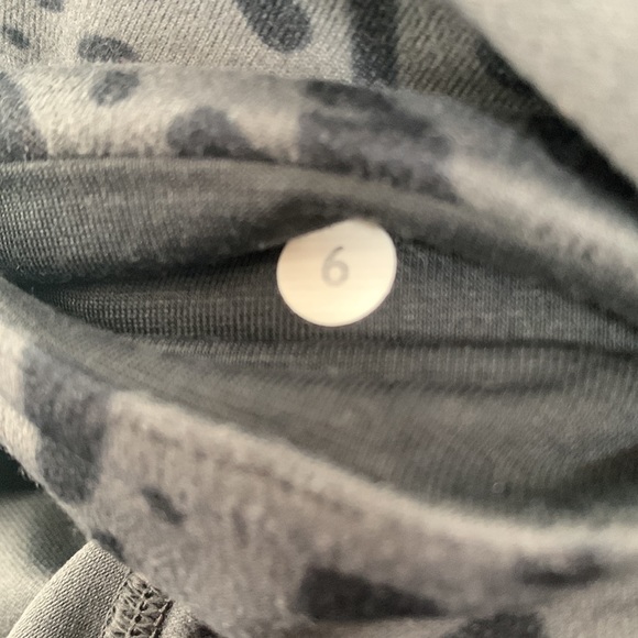 LULULEMON Wunder Under Crop Leggings size 6 - Picture 6 of 11